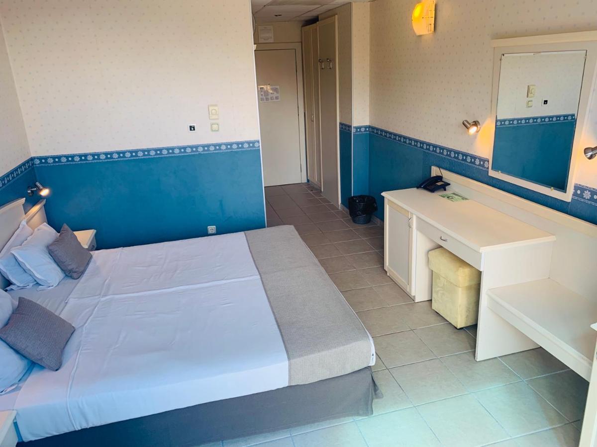 Aphrodite Hotel (Adults Only) Golden Sands Exterior photo