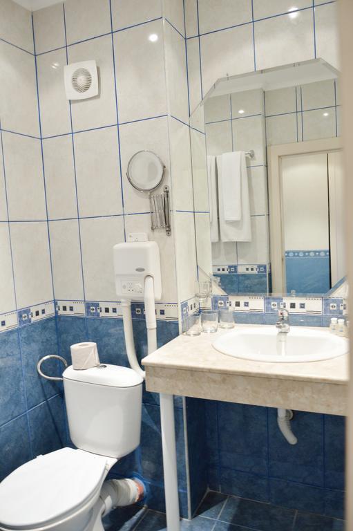 Aphrodite Hotel (Adults Only) Golden Sands Room photo
